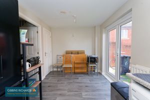 Kitchen/Diner- click for photo gallery
